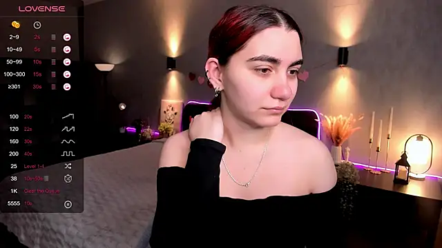 hannacheekss  online show from February 2026 02:01:02 AM