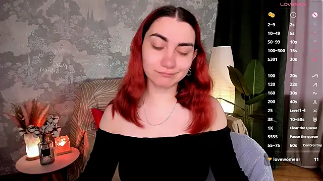 Snapshot of hannacheekss_ chatting on July 2026 02:05:17 AM hannacheekss online show from July 2026 02:05:17 AM
