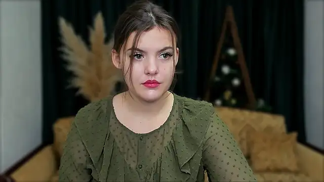 Snapshot of showmeparadise chatting on January 2025 02:30:01 PM showmeparadise online show from January 2025 02:30:01 PM