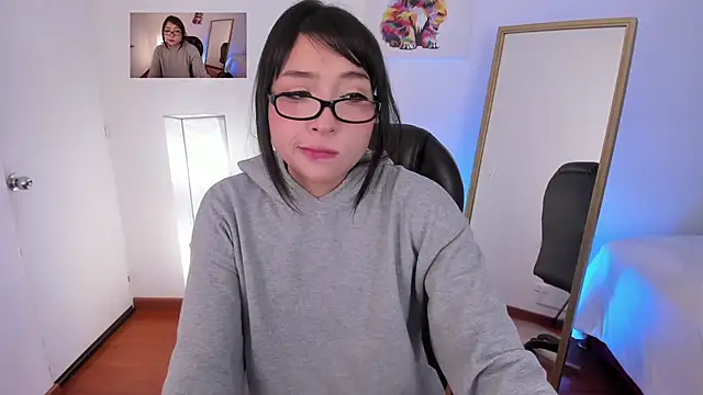 Escarlett Wii online show from November 2025 01:39:01 PM