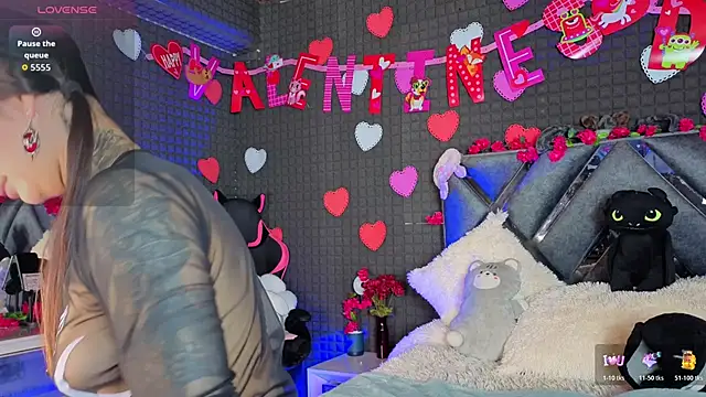 SolBeaumont1 online show from February 2026 07:10:01 PM