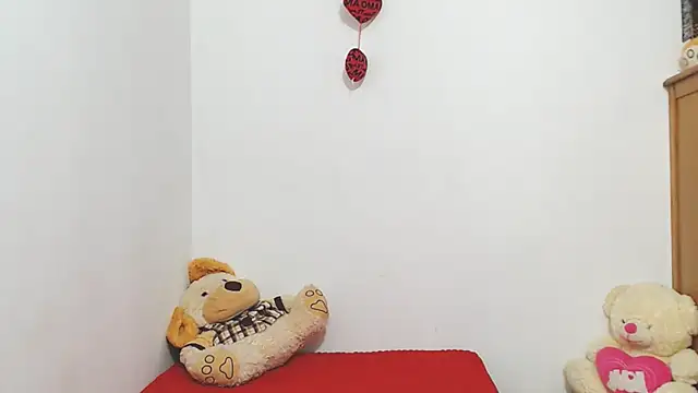 ariellth online show from November 2025 09:47:01 PM