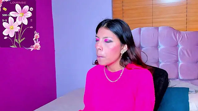 Snapshot of Selenakyle92_ chatting on January 2025 11:16:01 PM Selenakyle92 online show from January 2025 11:16:01 PM