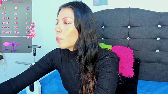 Snapshot of Selenakyle92_ chatting on June 2026 08:22:02 PM Selenakyle92 online show from June 2026 08:22:02 PM