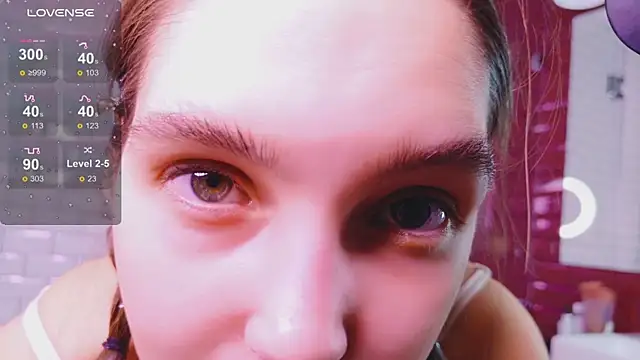 lylylovesyou online show from February 2026 02:07:01 PM