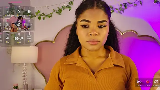 NahiaraReina online show from February 2026 01:33:02 PM