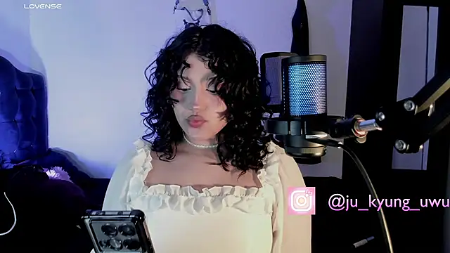 Ju Kyung online show from March 2025 08:37:02 AM