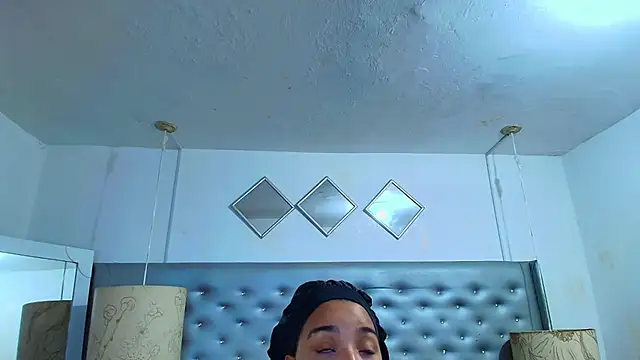 EileenBenzon online show from March 2026 04:04:02 AM