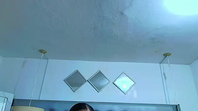 EileenBenzon online show from March 2026 02:23:01 PM