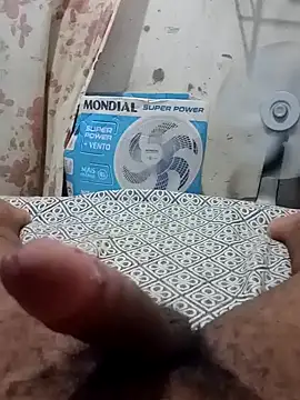 Snapshot of kaua_rola_de_mel chatting on January 2025 03:05:02 AM kaua rola de mel online show from January 2025 03:05:02 AM