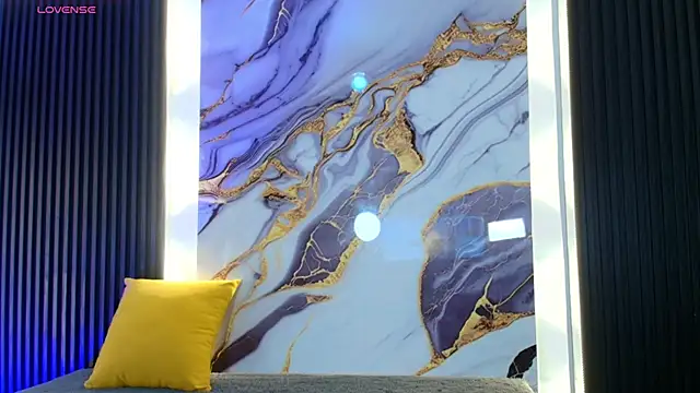 Lil eva2 online show from April 2026 07:22:01 PM