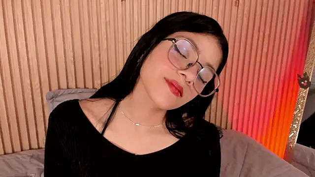 lana dol online show from December 2025 01:29:02 PM