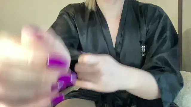 YourGreekAnna online show from March 2025 02:04:02 PM