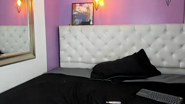 Snapshot of Candypoppy77 chatting on January 2025 10:41:01 PM Candypoppy77 online show from January 2025 10:41:01 PM