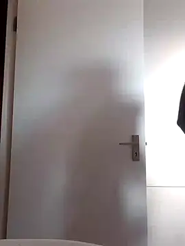 Snapshot of MIGHTY_MAGNUM chatting on January 2025 04:48:01 AM MIGHTY MAGNUM online show from January 2025 04:48:01 AM