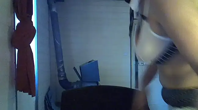 Nell-X online show from January 2025 01:30:01 PM