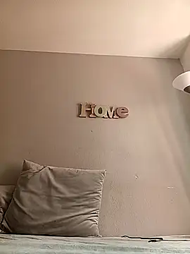 Nell-X online show from October 2025 11:30:01 AM