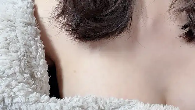 Snapshot of Lucky-susuBB chatting on November 2025 06:35:01 AM Lucky-susuBB online show from November 2025 06:35:01 AM