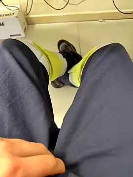 coppiapazza online show from December 2024 12:05:01 PM