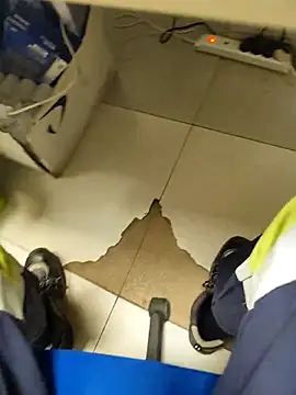 coppiapazza online show from February 2025 07:54:01 PM