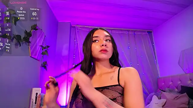 Kylie golden online show from October 2025 11:55:01 AM