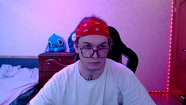 Steve Mi online show from September 2025 01:33:01 PM