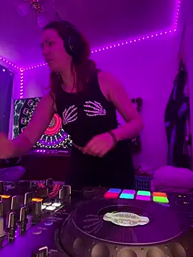 Nina-Chick777 online show from February 2026 11:47:02 PM