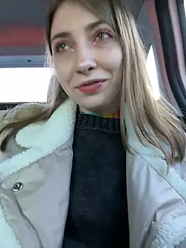 Snapshot of Sunny___Bunny chatting on December 2024 11:07:01 AM Sunny Bunny online show from December 2024 11:07:01 AM