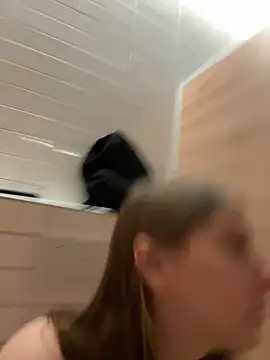 Snapshot of Sunny___Bunny chatting on January 2025 03:13:01 PM Sunny Bunny online show from January 2025 03:13:01 PM