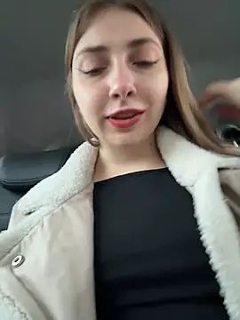 Snapshot of Sunny___Bunny chatting on February 2025 02:13:02 PM Sunny Bunny online show from February 2025 02:13:02 PM