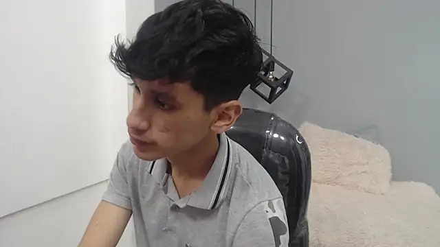 Snapshot of alan_ws chatting on January 2025 12:16:02 PM alan ws online show from January 2025 12:16:02 PM