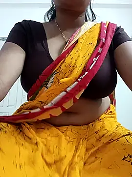 Snapshot of Priya_2222 chatting on April 2026 07:17:02 PM Priya 2222 online show from April 2026 07:17:02 PM