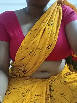 Snapshot of Priya_2222 chatting on June 2026 07:27:02 PM Priya 2222 online show from June 2026 07:27:02 PM