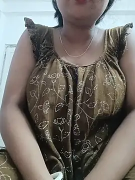 Snapshot of Priya_2222 chatting on July 2026 07:08:02 PM Priya 2222 online show from July 2026 07:08:02 PM