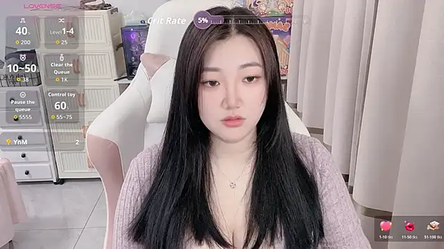 Stars Elyn online show from April 2026 12:48:02 PM