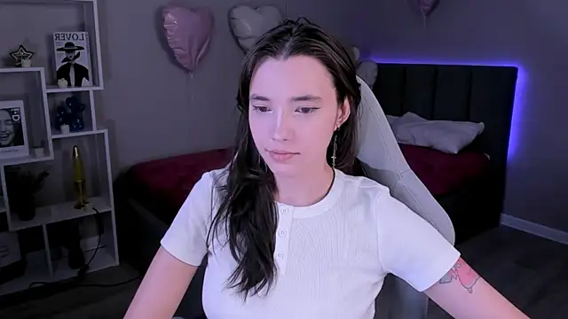 as1an girlfriend online show from March 2026 03:01:02 AM