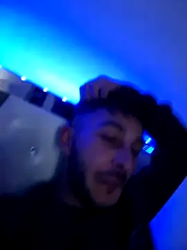 Snapshot of Iulianmarius12 chatting on February 2026 01:04:01 AM Iulianmarius12 online show from February 2026 01:04:01 AM