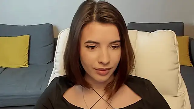 Anita Robby online show from November 2025 12:16:02 PM