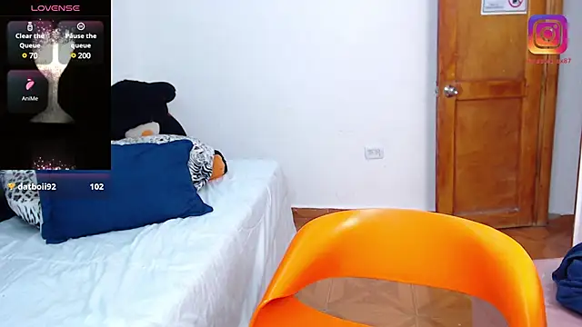 Snapshot of Anastasiax87 chatting on January 2025 03:18:02 AM Anastasiax87 online show from January 2025 03:18:02 AM