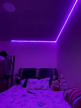 Hilary pinkk online show from January 2025 03:26:01 AM