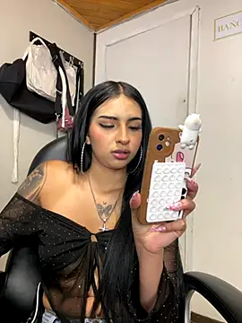 Hilary pinkk online show from October 2025 01:57:01 AM