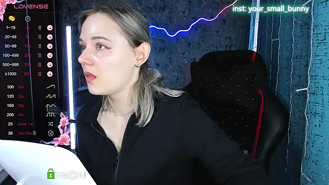 Your small bunny online show from September 2025 02:11:02 AM