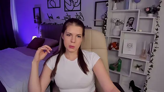 BellaSweetHeart online show from June 2026 12:52:02 PM