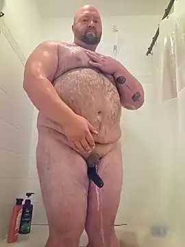 Snapshot of Strong_Bear89 chatting on February 2025 04:07:01 PM Strong Bear89 online show from February 2025 04:07:01 PM