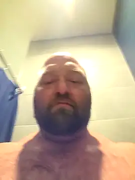 Snapshot of Strong_Bear89 chatting on March 2025 09:51:01 AM Strong Bear89 online show from March 2025 09:51:01 AM