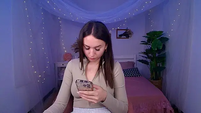 margeriTirell online show from May 2026 03:47:01 AM