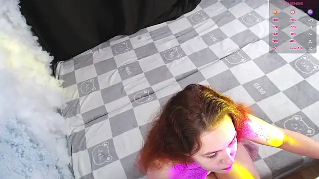 Snapshot of Fox_Lisa chatting on December 2024 11:22:02 AM Fox Lisa online show from December 2024 11:22:02 AM