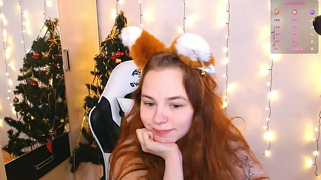 Snapshot of Fox_Lisa chatting on December 2024 09:28:02 AM Fox Lisa online show from December 2024 09:28:02 AM