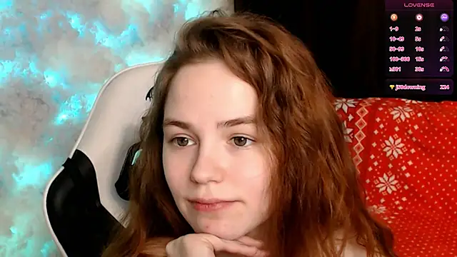 Snapshot of Fox_Lisa chatting on January 2025 01:20:02 PM Fox Lisa online show from January 2025 01:20:02 PM