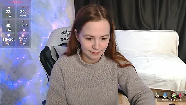 Snapshot of Fox_Lisa chatting on February 2025 10:58:02 AM Fox Lisa online show from February 2025 10:58:02 AM